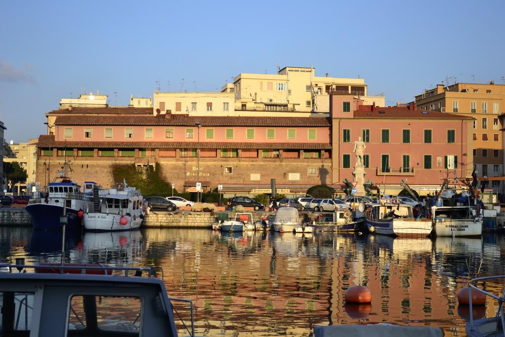 Hotel Gran Duca Ливорно Екстериор снимка